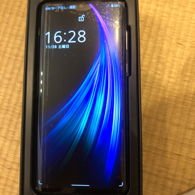 SHARP(シャープ)のaquos zero 2 スマホ/家電/カメラのスマートフォン/携帯電話(スマートフォン本体)の商品写真