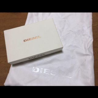 ディーゼル(DIESEL)のDIESEL　袋　白　12/31まで！！(ショップ袋)