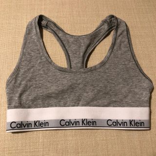 カルバンクライン(Calvin Klein)の専用！購入不可！スポーツブラ＋ピアス3点(ブラ)