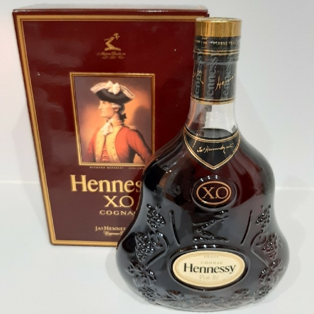 HENNESSY X.O COGNAC 700ml酒