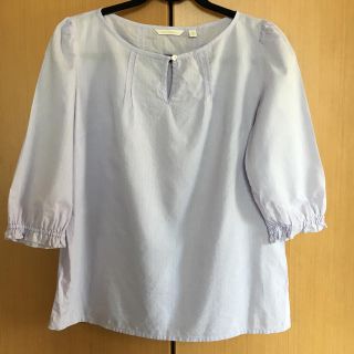 ユニクロ(UNIQLO)の涼しげな藤色のブラウス(シャツ/ブラウス(長袖/七分))