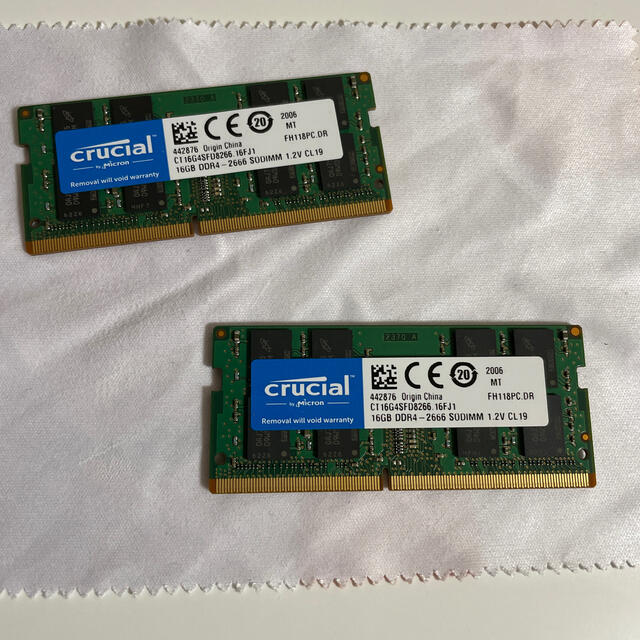 crucial クルーシャル　16GB 2枚