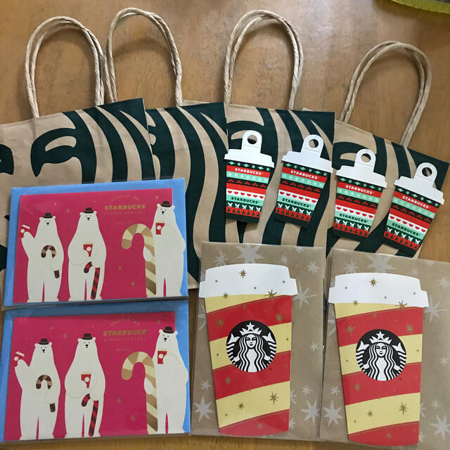 Starbucks Coffee(スターバックスコーヒー)の【スタバ】2020クリスマスメッセージカード4枚 ハンドメイドの文具/ステーショナリー(カード/レター/ラッピング)の商品写真