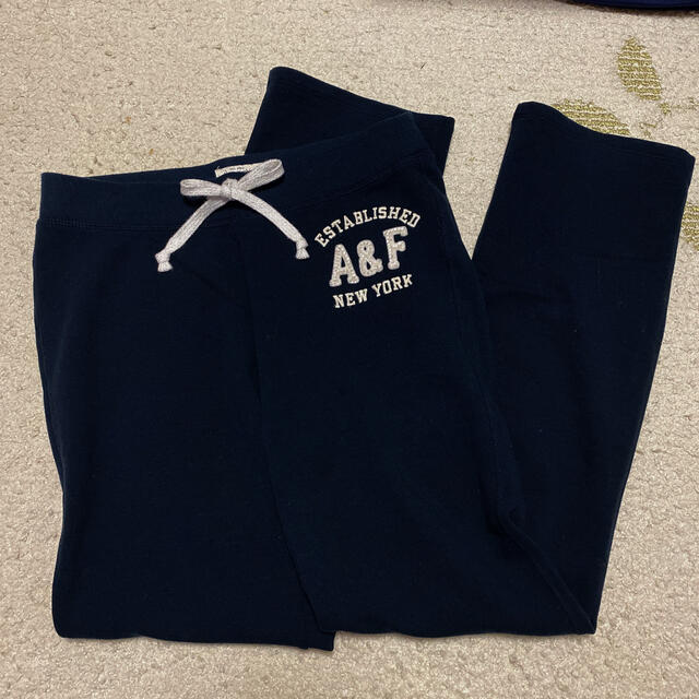 Abercrombie&Fitch(アバクロンビーアンドフィッチ)のアバクロ♡トレーナーパンツ♡ レディースのトップス(トレーナー/スウェット)の商品写真