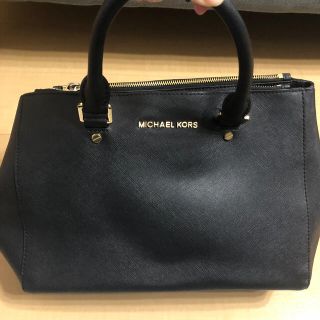 マイケルコース(Michael Kors)のMICHAEL KORS マイケルコース　バッグ(ハンドバッグ)