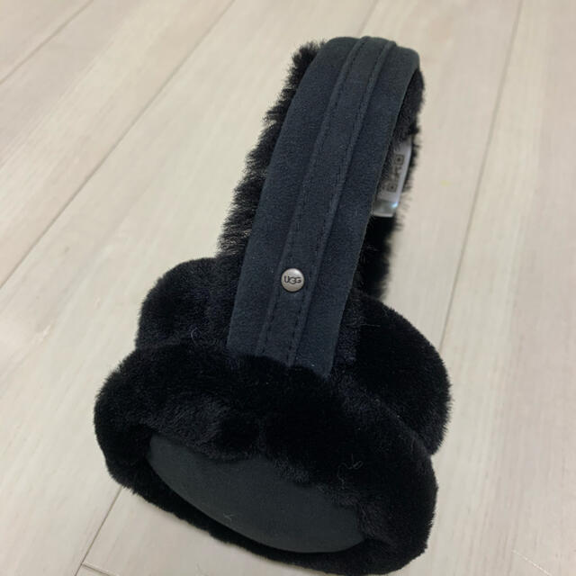 UGG(アグ)のみみ様専用⭐︎新品未使用⭐︎UGG イヤーマフ アグ 耳あて 黒  レディースのファッション小物(イヤーマフ)の商品写真