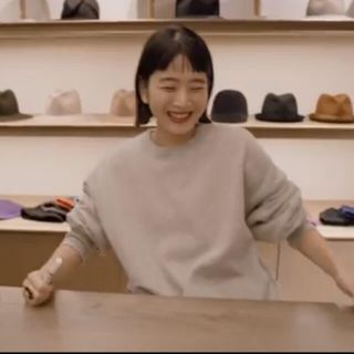 ギャップ(GAP)の百々千晴着用 gap カーボナイズドフリース　クルーネックスウェット(トレーナー/スウェット)