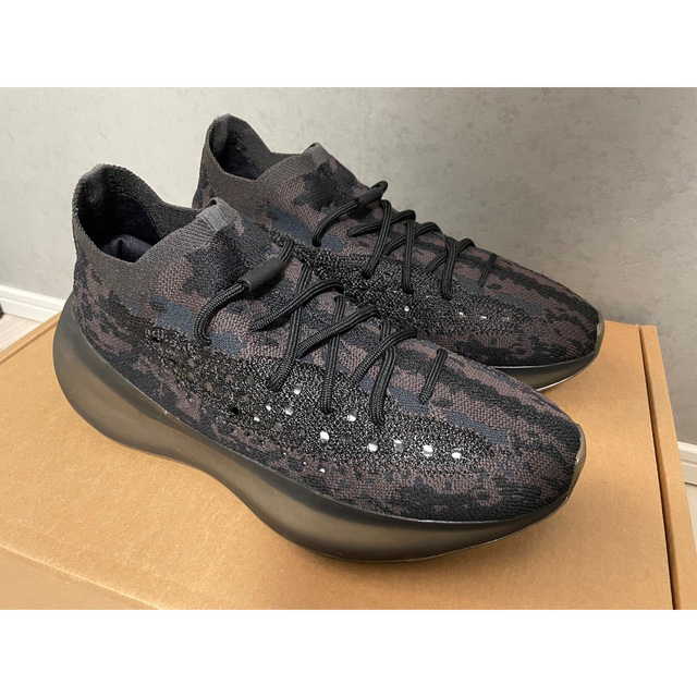 adidas(アディダス)のYEEZY BOOST 380 イージーブースト 380 新品未使用 27.5 メンズの靴/シューズ(スニーカー)の商品写真