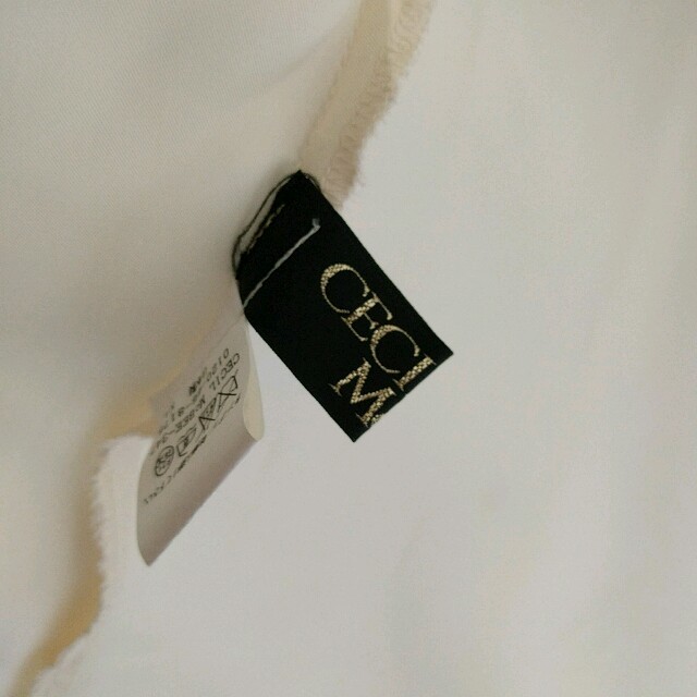 CECIL McBEE(セシルマクビー)の売り尽くしﾗｲﾝｽﾄｰﾝ付シフォンドレス レディースのフォーマル/ドレス(ミディアムドレス)の商品写真