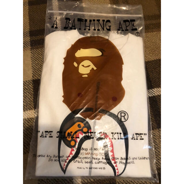 A BATHING APE - アベイシングエイプ シャーク ロンT 長袖 白色の通販 ...