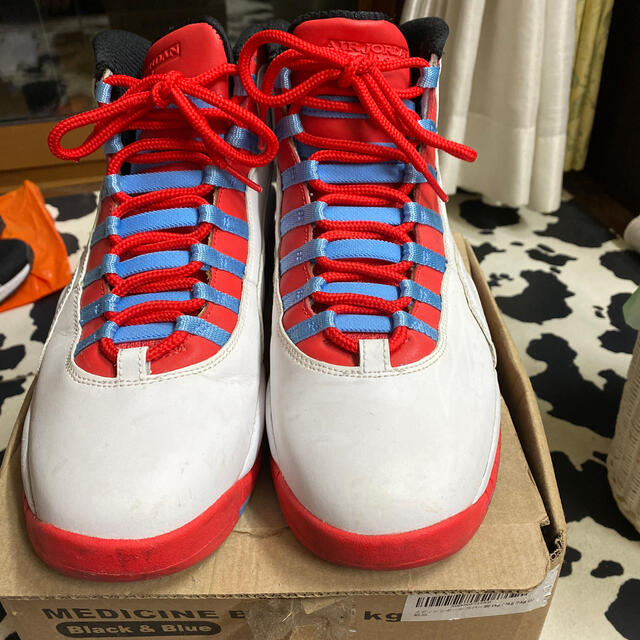 Jordan 10 Retro Chicago靴/シューズ