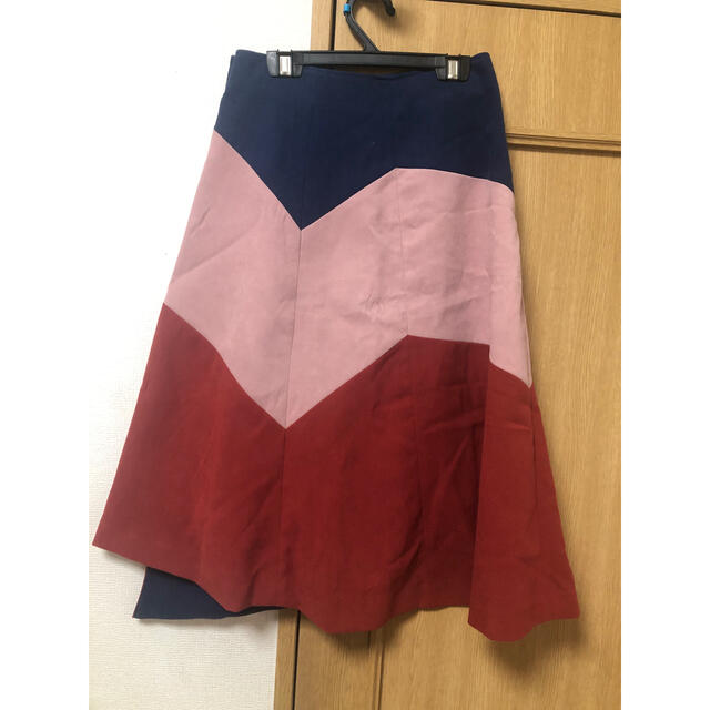 REDYAZEL(レディアゼル)のredyazel レディアゼル ミモレ丈 配色スカート レディースのスカート(ロングスカート)の商品写真