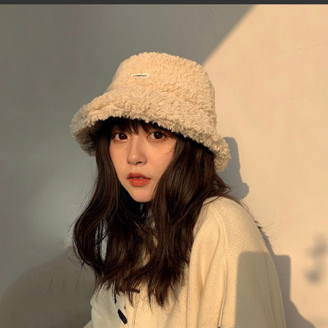新品　レディース　帽子　ハット　冬　韓国　ウール　ファー　バケット　ボア　 レディースの帽子(ハット)の商品写真