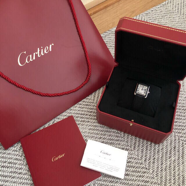 Cartier(カルティエ)のカルティエ　タンクソロウォッチ　新品！ レディースのファッション小物(腕時計)の商品写真