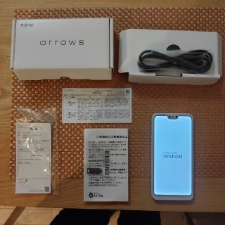 アローズ(arrows)のarrows RX ホワイト 美品 SIMフリー(スマートフォン本体)