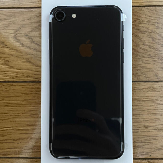 Apple(アップル)のほぼ新品　iPhone8 スペースグレイ 64GB バッテリー100% スマホ/家電/カメラのスマートフォン/携帯電話(スマートフォン本体)の商品写真