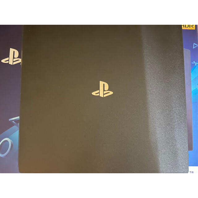 SONY(ソニー)のSONY PlayStation4 Pro 本体 CUH-7100BB01 エンタメ/ホビーのゲームソフト/ゲーム機本体(家庭用ゲーム機本体)の商品写真