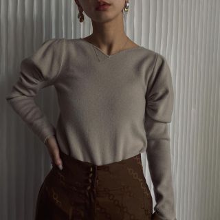 アメリヴィンテージ(Ameri VINTAGE)の新品試着のみ　UNDRESSED TUCK PUFF SLEEVE KNIT(ニット/セーター)