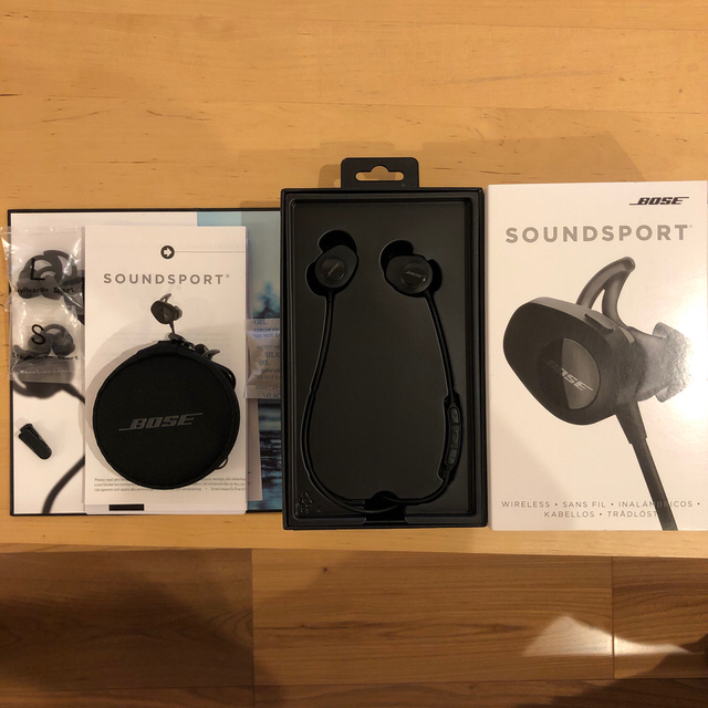 BOSE(ボーズ)のBOSE SoundSport Wireless【ジャンク品】 スマホ/家電/カメラのオーディオ機器(ヘッドフォン/イヤフォン)の商品写真