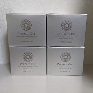 パーフェクトワン(PERFECT ONE)のパーフェクトワン 薬用ホワイトニングジェル 75g　4個セット(オールインワン化粧品)