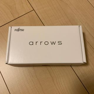 アローズ(arrows)のarrows RX(スマートフォン本体)