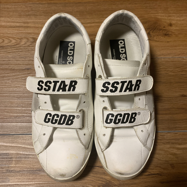 GOLDEN GOOSE(ゴールデングース)のゴールデングース　スニーカー レディースの靴/シューズ(スニーカー)の商品写真