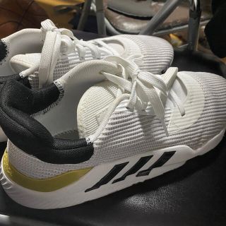 アディダス(adidas)のアディダスバッシュ(バスケットボール)