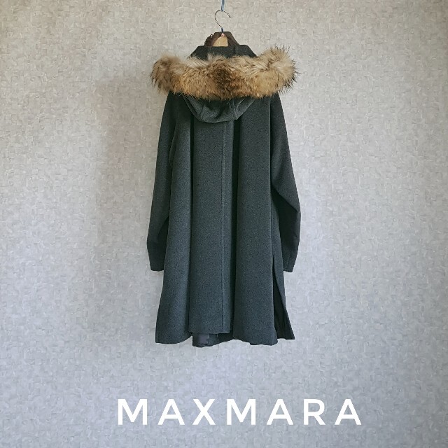 Max Mara(マックスマーラ)の希少 超高級  マックスマーラ 憧れのビッグリアルファーコート ウィークエンド レディースのジャケット/アウター(毛皮/ファーコート)の商品写真