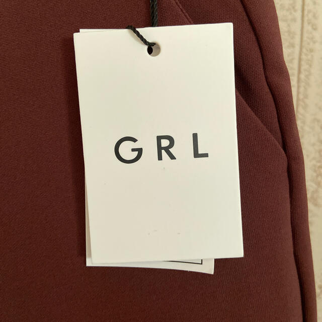 GRL(グレイル)の☆新品☆ＧRL、ストレートパンツ、 L レディースのパンツ(カジュアルパンツ)の商品写真