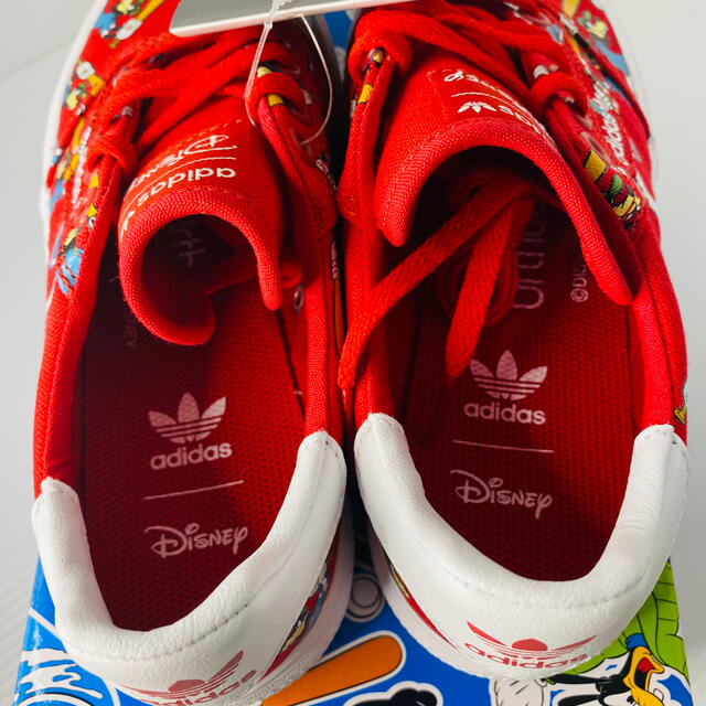 adidas(アディダス)のアディダス　スニーカー23cm レディースの靴/シューズ(スニーカー)の商品写真