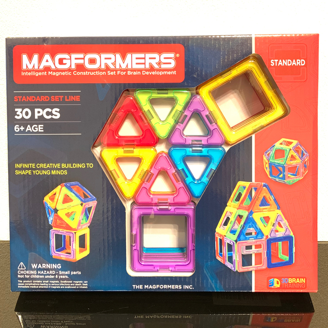 BorneLund(ボーネルンド)の【新品未開封】MAGFORMERS マグフォーマー【30ピース】 キッズ/ベビー/マタニティのおもちゃ(知育玩具)の商品写真