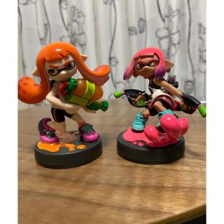 ニンテンドウ(任天堂)の【動作確認済、美品】ガール（オレンジ、ネオンピンク）amiibo  セット(ゲームキャラクター)