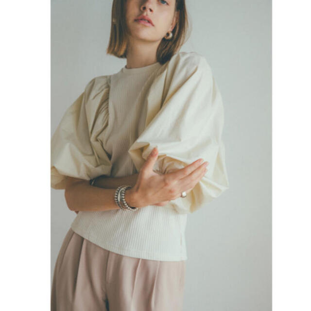 最終値下げ　CLANE ARCHI LINE PUFF TOPS