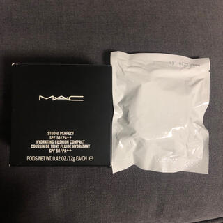 マック(MAC)のMAC スタジオパーフェクトNC25 クッションファンデ(ファンデーション)