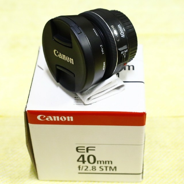 Canon(キヤノン)のEF40mm F2.8 STM スマホ/家電/カメラのカメラ(レンズ(単焦点))の商品写真