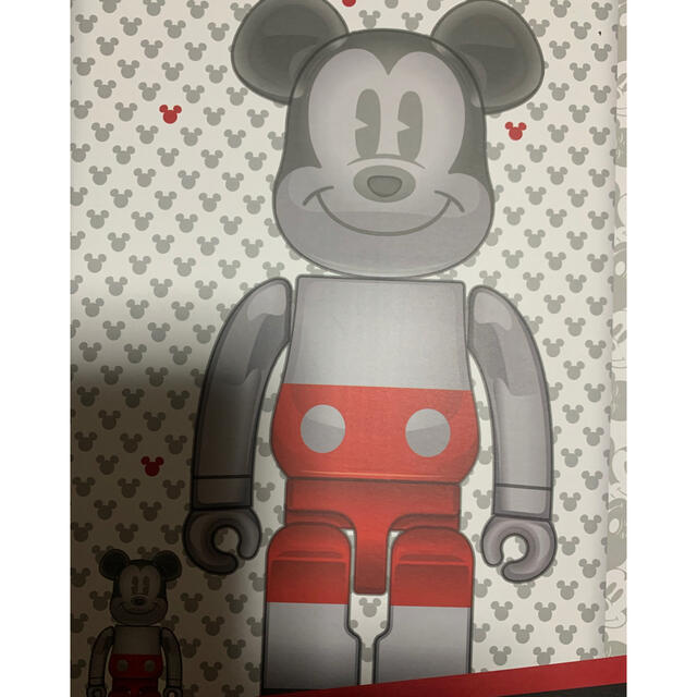 MEDICOM TOY(メディコムトイ)のBE@RBRICK FUTURE MICKEY 100/400％ エンタメ/ホビーのフィギュア(その他)の商品写真