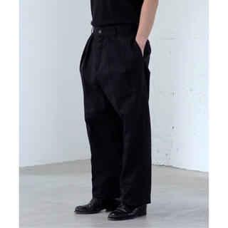 コモリ(COMOLI)のNeat usa トラウザーズ　Size30 ブラック(スラックス)