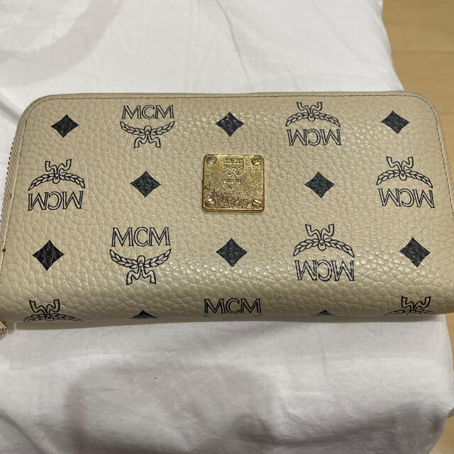 MCM(エムシーエム)の財布 レディースのファッション小物(財布)の商品写真