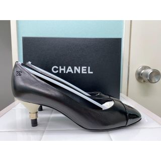 シャネル(CHANEL)のCHANEL シャネル　ココマーク　パンプス靴　黒レザー✖️エナメル(ハイヒール/パンプス)