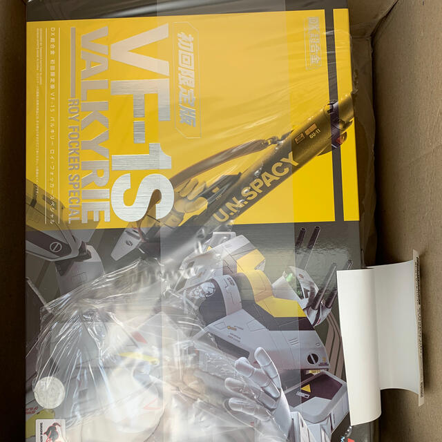 BANDAI - DX超合金 初回限定版VF-1S バルキリー ロイ・フォッカースペシャル