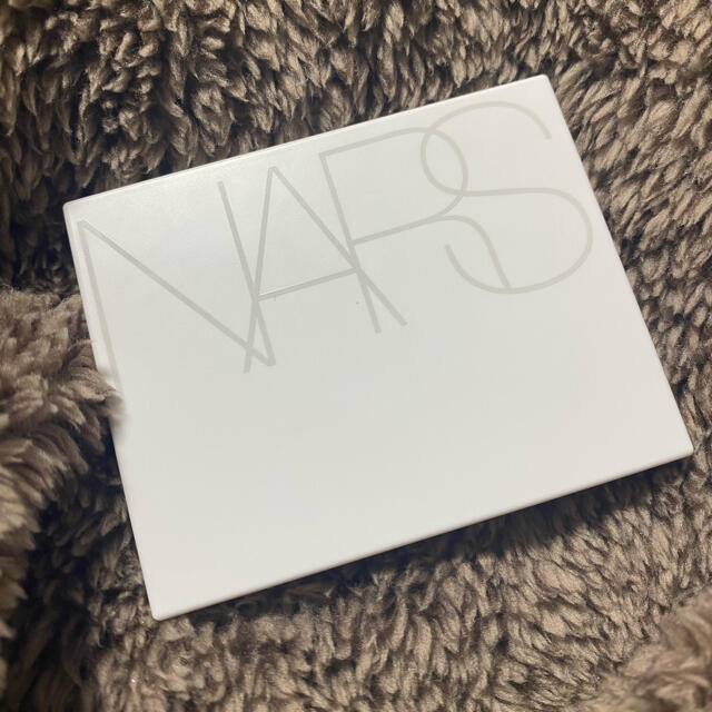 NARS(ナーズ)のNARS クワッドアイシャドウ 00123 コスメ/美容のベースメイク/化粧品(アイシャドウ)の商品写真