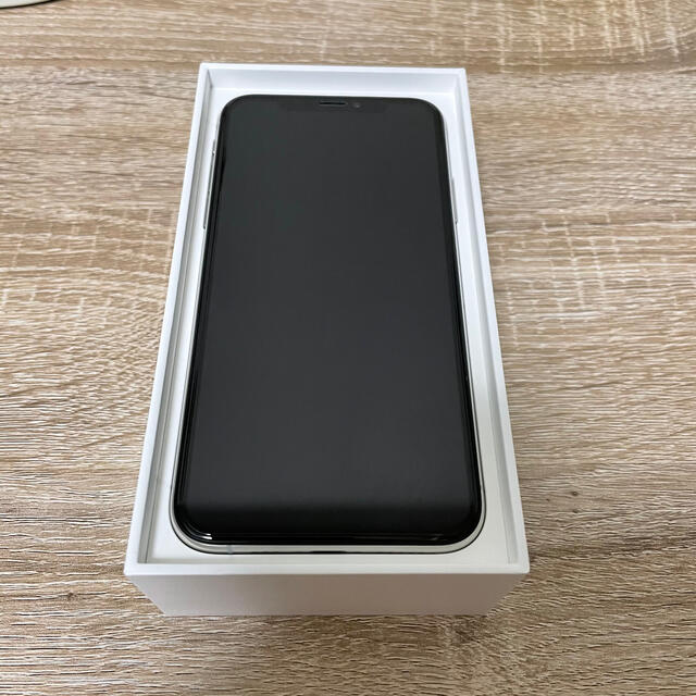 スマートフォン/携帯電話iPhone Xs Silver 64 GB SIMフリー シルバー