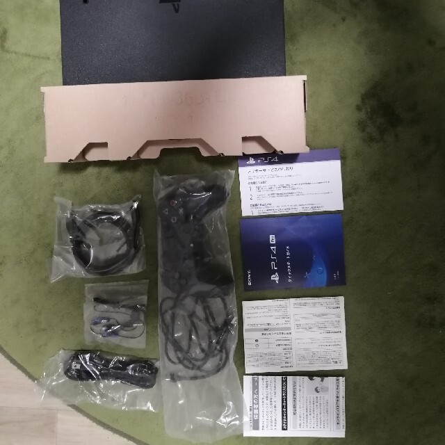 SONY 本体 CUH-7200BB01の通販 by カプレーゼ｜ラクマ PlayStation4 Pro 在庫超歓迎