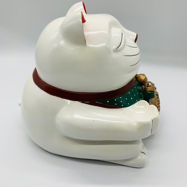 招き猫　猫の貯金箱　陶器製　白 1