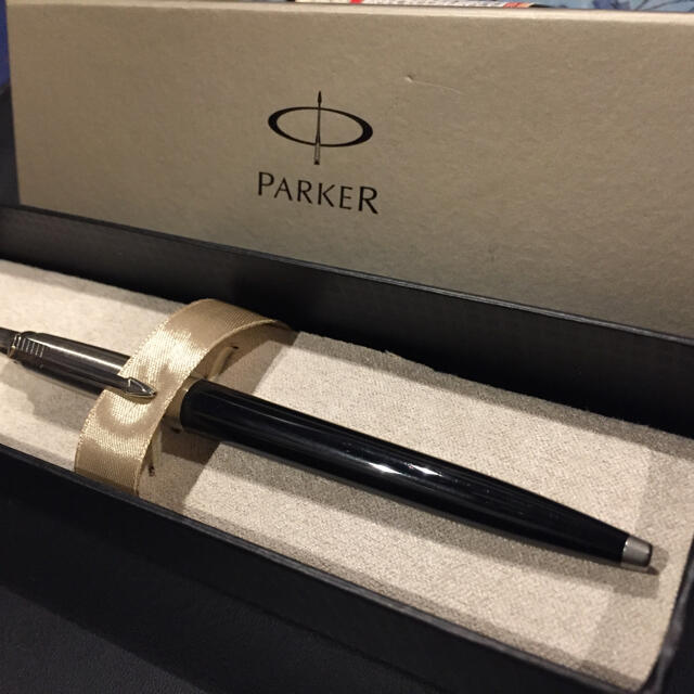 Parker(パーカー)の新品未使用 PARKER ボールペン  プレゼント ギフト  インテリア/住まい/日用品の文房具(ペン/マーカー)の商品写真