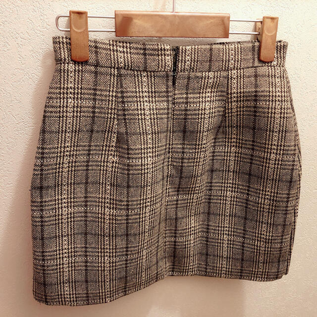GRL(グレイル)のチェック柄パールボタンミニスカート GRL レディースのスカート(ミニスカート)の商品写真