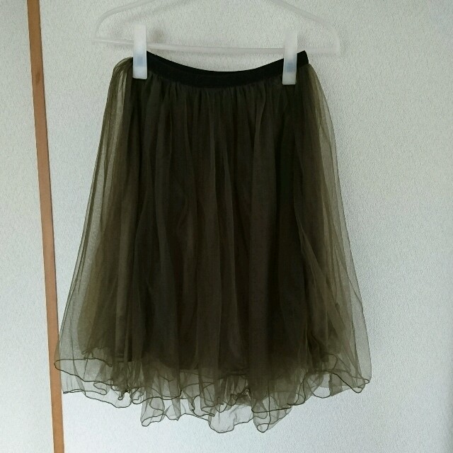 ソフトメロウチュールスカート


 レディースのスカート(ひざ丈スカート)の商品写真