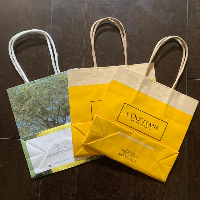 L'OCCITANE(ロクシタン)のロクシタン☆ショップバッグ新品未使用3枚 レディースのバッグ(ショップ袋)の商品写真