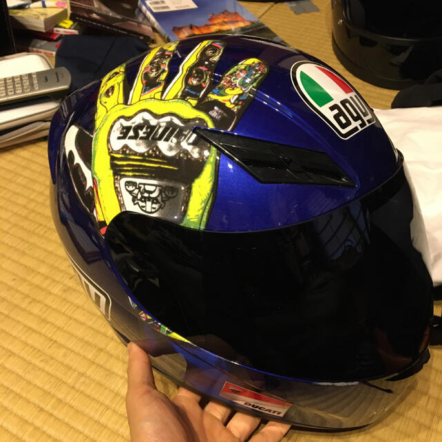 AGV K-3 ロッシ ムジェロハンズ ヘルメット 値段交渉可能 - ヘルメット