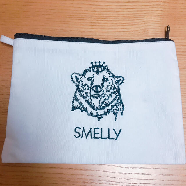SMELLY(スメリー)のSMELLY スメリー　ポーチ レディースのファッション小物(ポーチ)の商品写真